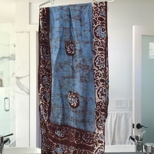 Beautiful 100% pure silk scarf from India